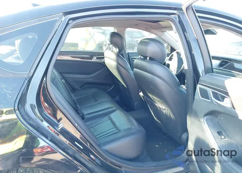 2016 Hyundai Genesis 3.8 из США, поврежденный, VIN KMHGN4JE5GU119484